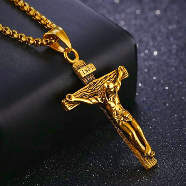 Jewelry Crucifix Pendant Charm Necklace