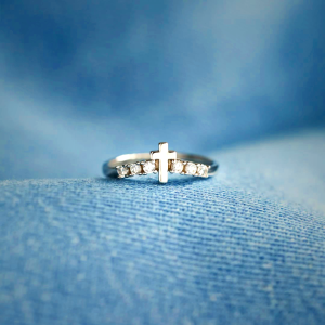 Minimalist Jesus Cross Zirconia Ring