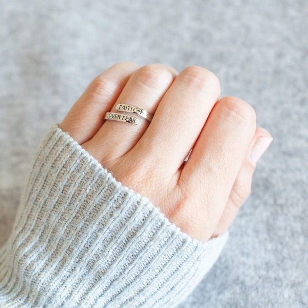 Christianartworkshop Faith-Over Fear: Minimalist Christ Bible Ring