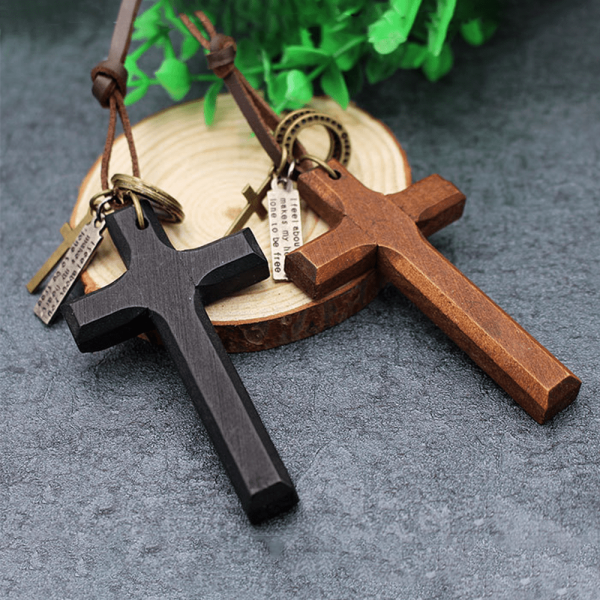 Christianartworkshop Vintage Wood Cross Adjustable Leather Necklace