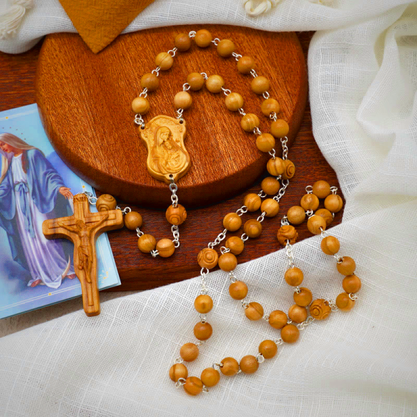 Madonna and Child & Crucifix of 8 mm Round Multicolor Olive Wood Alloy Chain Rosary