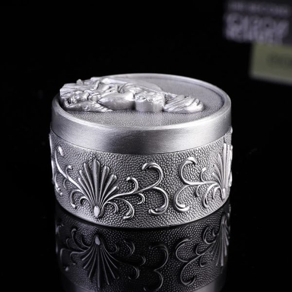 Classic Retro Style Crafted Madonna and Child Zinc Alloy Storage Box