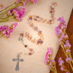 Madonna and Child & Crucifix of 8mm Round Multicolor Agate Alloy Chain Rosary