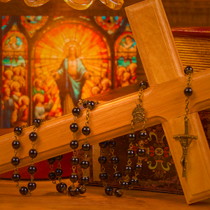 Rose & Crucifix of 10mm Round Black Stone Alloy Chain Rosary