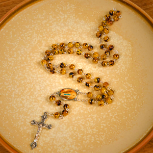 Our Lady of Fatima & Crucifix of 8 mm Round Pattern Stone Alloy Chain Rosary