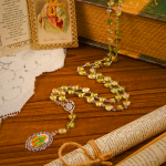 Heart of Thorns & Our Lady of Guadalupe of 10mm Heart Green Glass Alloy Chain Rosary