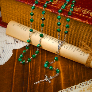 Our Lady & Crucifix of 6mm Green Pattern Glass Beads Prayer Rosary