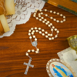Miraculous Medal & Crucifix of 8mm White Pine Prayer Beads Rosary