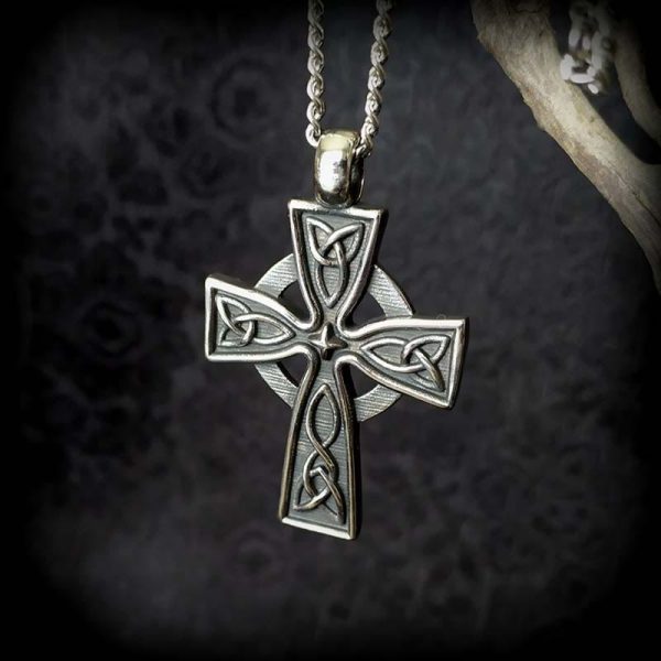 Christianartworkshop Vintage Trinity Sacred Celtic Cross Necklace: A Divine Symbol of Faith and Heritage