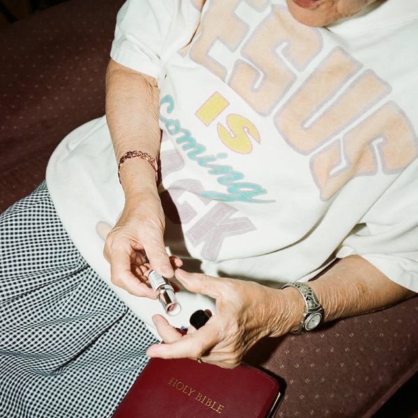 Christianartworkshop Jesus is Coming Back Bold Statement T-Shirt