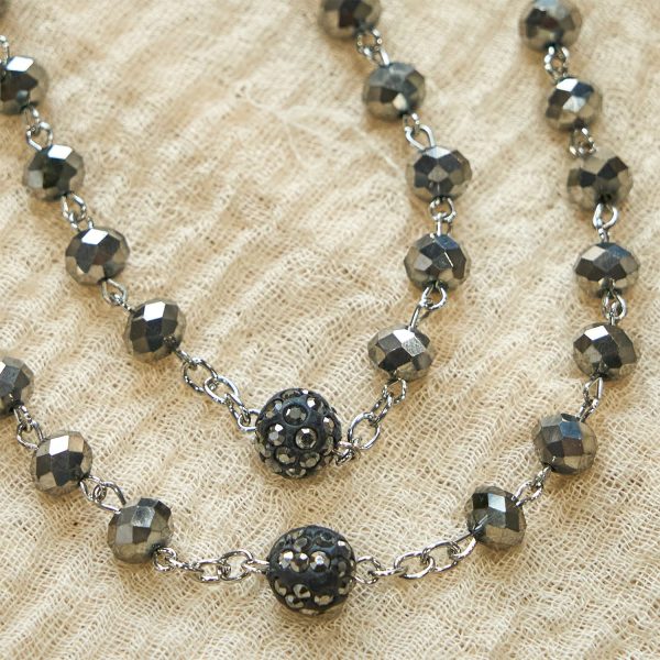 Colorful Shiny Black Crystal Radiant Faith Rosary: A Spiritual and Aesthetic Delight