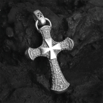 925 Sterling Silver Classic & Vintage Crucifix Necklace: Blending Historical Aesthetics with Modern Craftsmanship