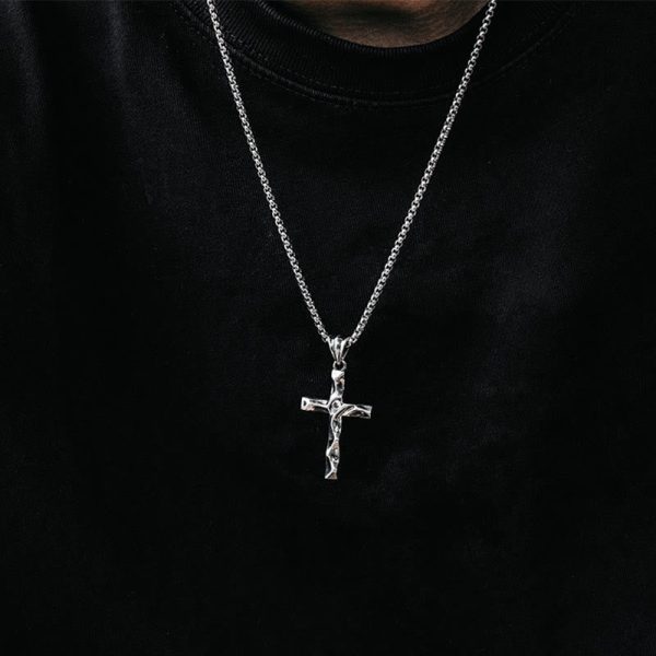 925 Sterling Silver 2colors Zircon Cross Necklace: A Symbol of Elegance and Divine Grace