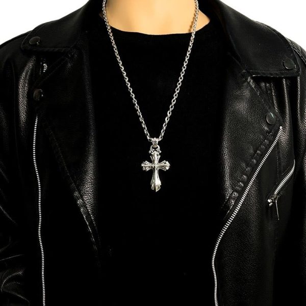 925 Sterling Silver Modern & Minimalist Crucifix Necklace: Simple Design for the Devout