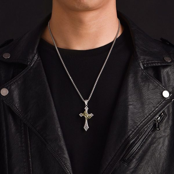 Christianartworkshop 925 Sterling Silver Vintage & Classic Cross Necklace: A Luxurious Emblem of Faith