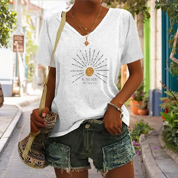 Christianartworkshop Women's Be The Light Matthew 5:14 Print Print V-Neck T-shirt