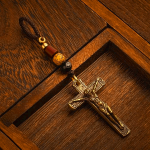 Sophisticated Metal Crucifix with Braided Rope Keychain: Exclusive Token of Divine Sacrifice