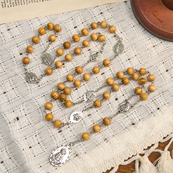 Olive Wood Rosary Featuring Our Lady Medal: Divine Devotion in Every Bead