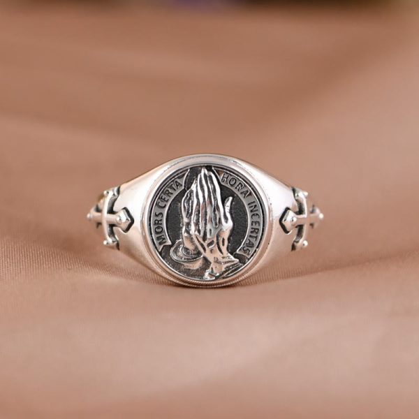 925 Sterling Silver Vintage Style Intricate Carved Praying Hands Ring