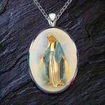Pray Virgin Mary Blessed Pendant Miraculous Medal Necklace