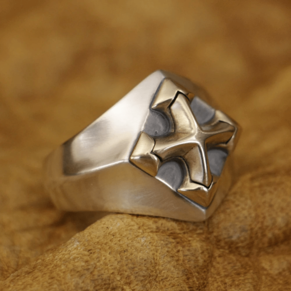 Vintage Style Faith Cross Ring in 925 Silver for Daily Devotion