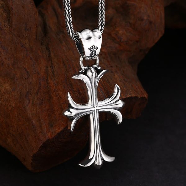 Classic Sterling Silver Cross Charm Pendant: A Timeless Accessory for Faithful Adornment
