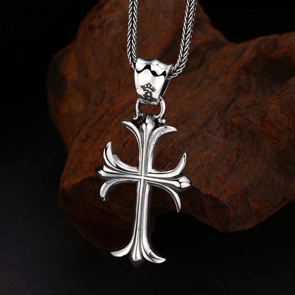 Classic Sterling Silver Cross Charm Pendant: A Timeless Accessory for Faithful Adornment