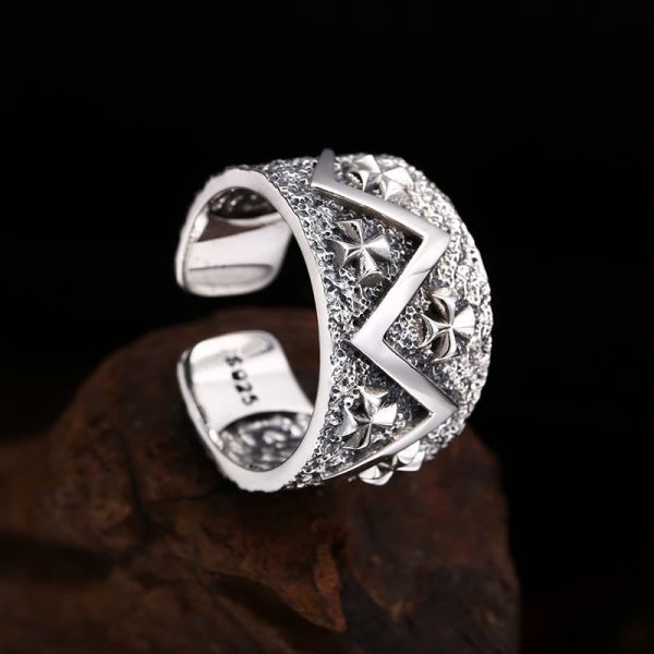 Classic 925 Silver Cross - Patterned Ring: A Profound Symbol of Faith