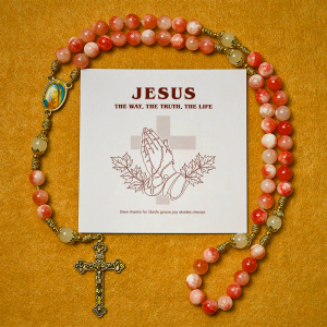 Thanksgiving Gift: Immaculate Heart of Mary Rosary + Thanksgiving Card | Expressing Gratitude Through Faith