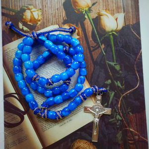 Crucifix of 12 mm Round Blue Acrylic Paracord Rosary