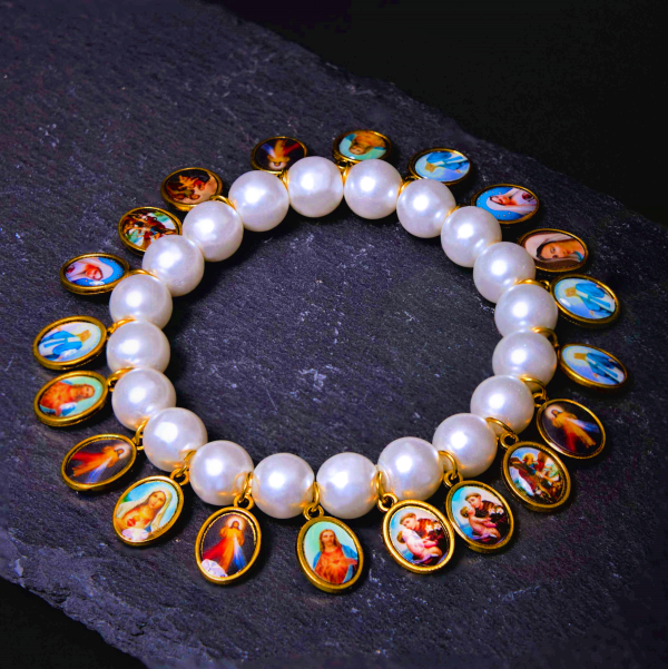 Retro Style Saint Jesus Mary Medals Cross Pearl Bracelet